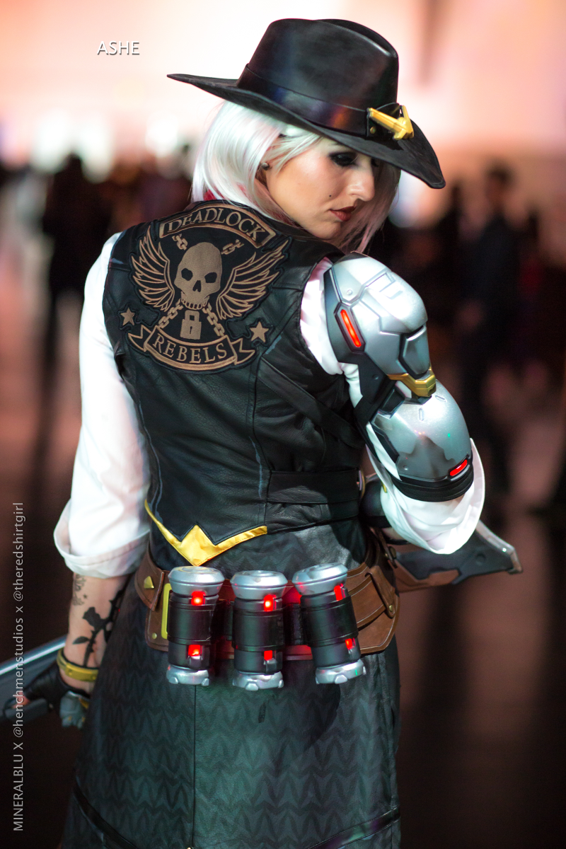 Cosplay by Karolina Lefay & Henchmen Studios | Photo by Mineralblu